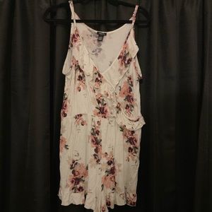 Floral romper rue21